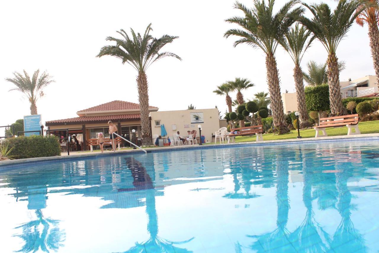 Happy Holiday Coral Bay Bagian luar foto
